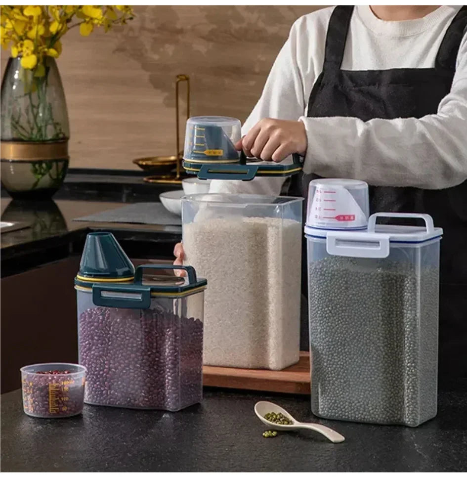 MoistureProof Plastic Dog Cat Food Storage Jar With Measuring Cup